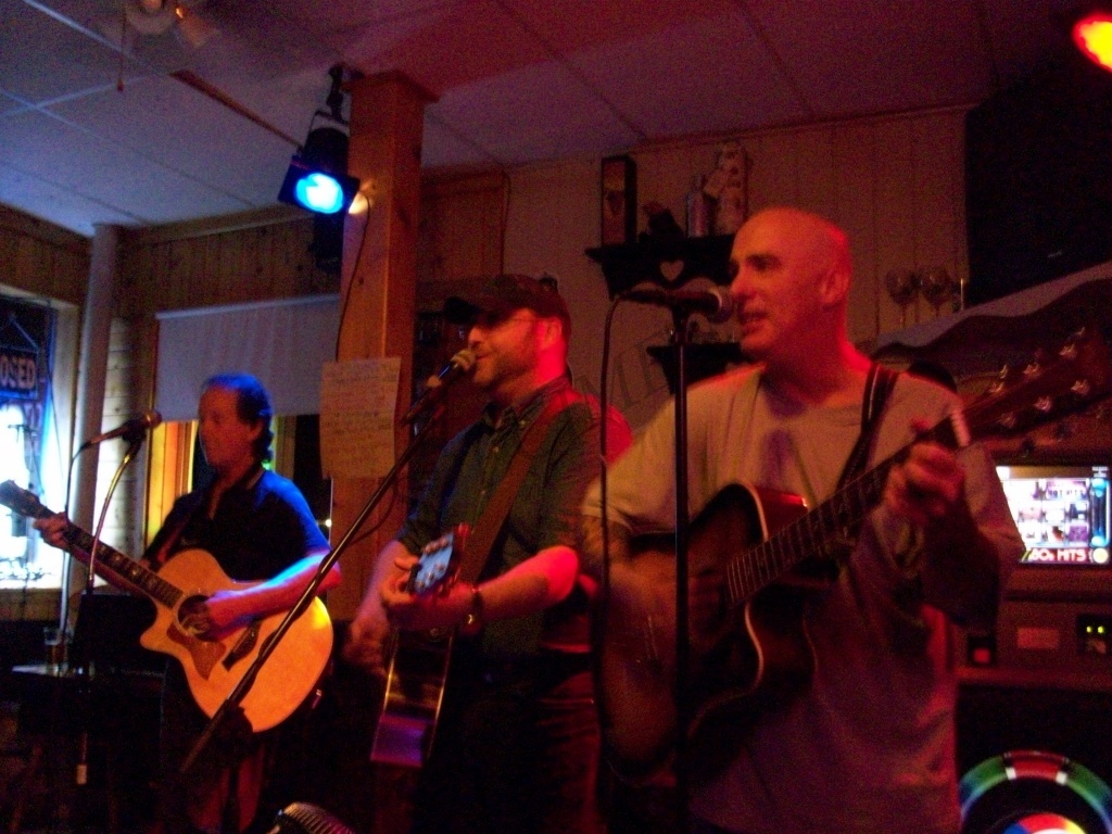 Phil Groves, me and Kerrin Quinn on-stage at Pam and Ivy's in East Millinocket, Maine.